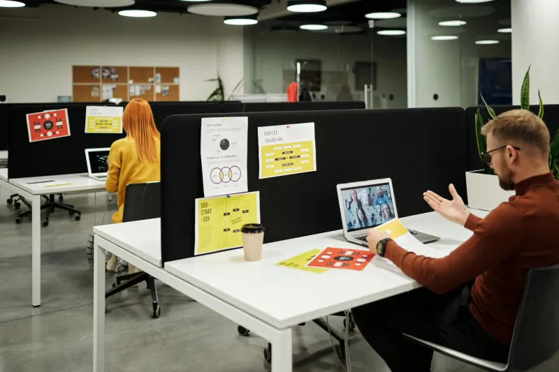From Headquarters to Hub: How Smart Enterprises Are Reimagining the Role of Physical Space
