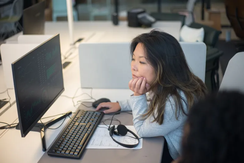 Watched and Underperforming: The Hidden Cost of Real-Time Employee Monitoring